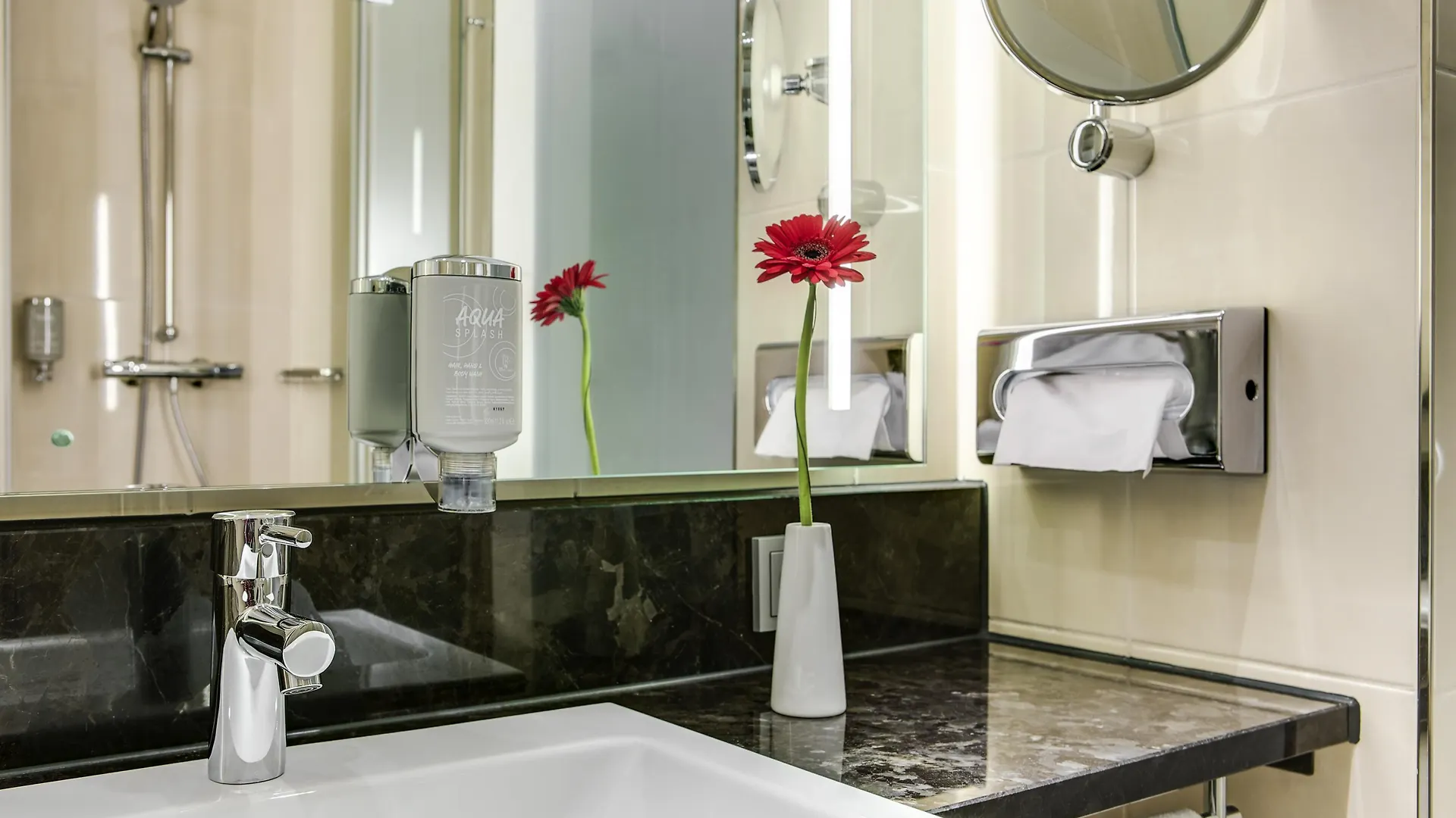 Intercityhotel Hannover Almanya