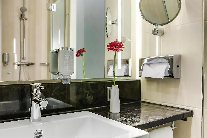 Intercityhotel Hannover 4*,  Almanya