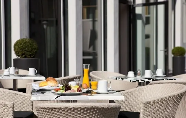 Intercityhotel Hannover 4*,